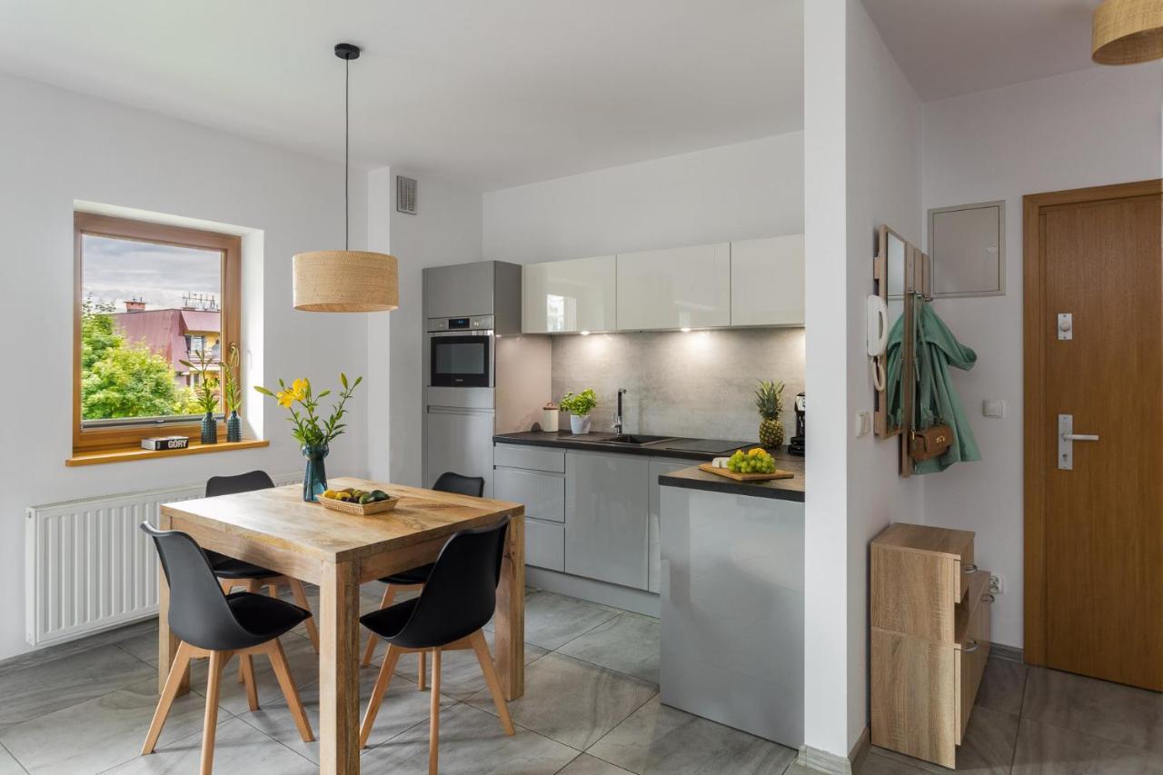 Apartamenty Pod Orlem Blisko Skoczni 자코파네 외부 사진